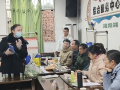 市场监管取村“两委”、12名食物平安协 